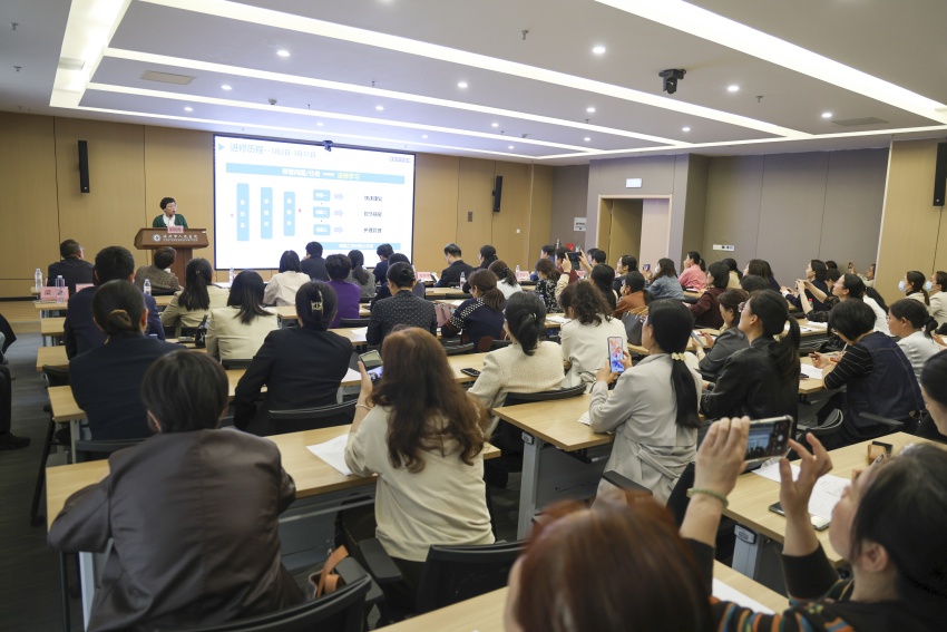 護理部講座_3.jpg 護理部講座_3.jpg